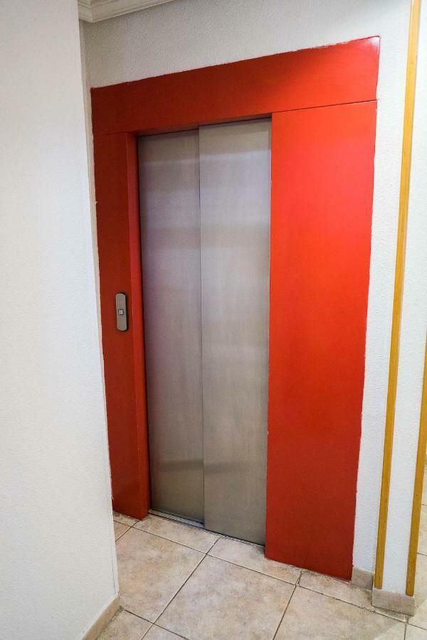 Piso Moderno Centro Madrid Apartment Exterior photo